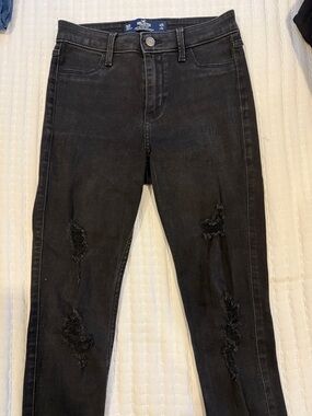 Hollister Black Ripped High-Rise Skinny Jeans